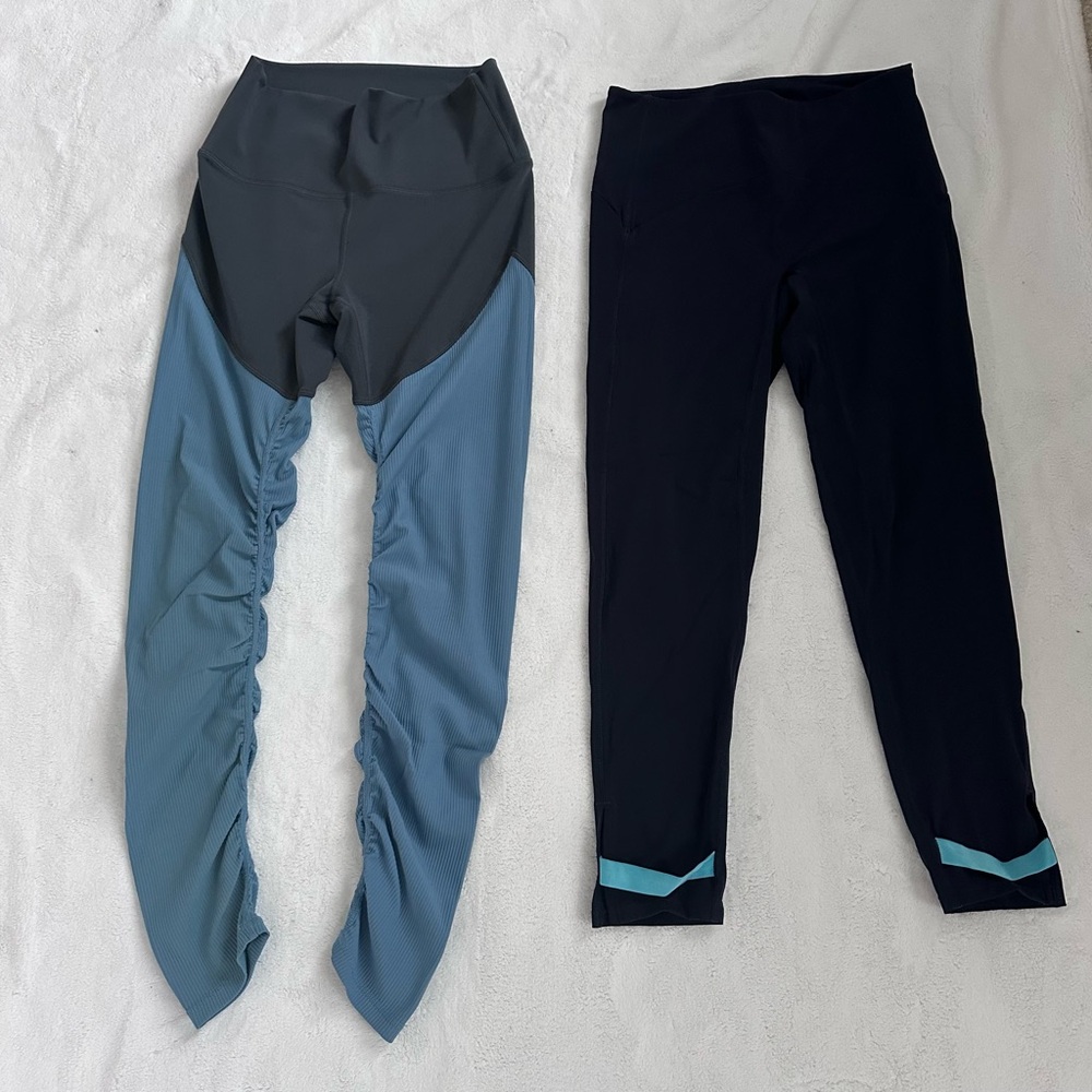 ZYIA Leggings Set in Black and Blue